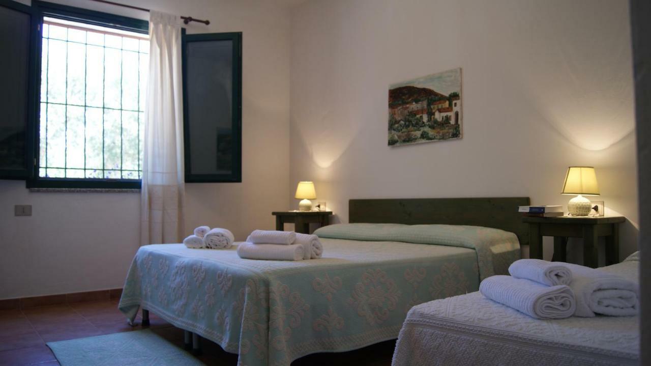 Le Sughere Padru Extérieur photo